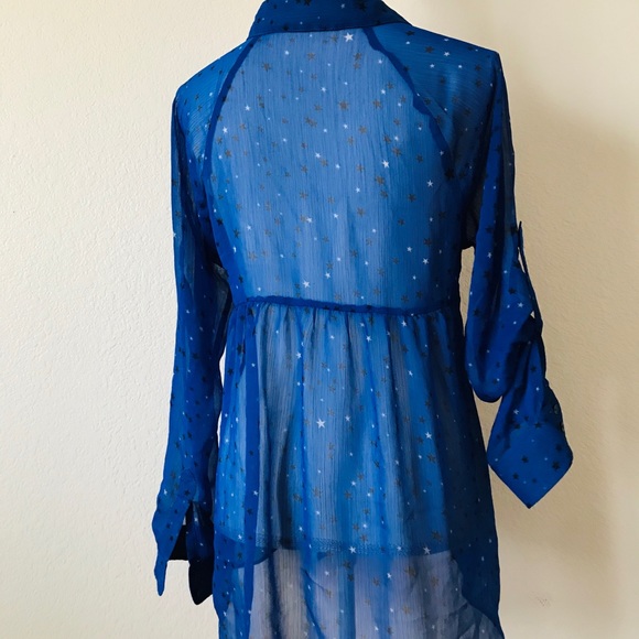 EXPRESS Button Down Top - Picture 3 of 5